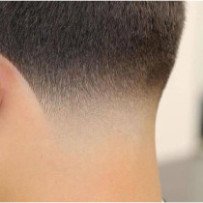 Dégradéde la nuque avec barbe