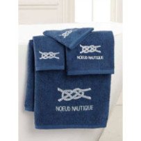 Broderie sur serviette de bain
