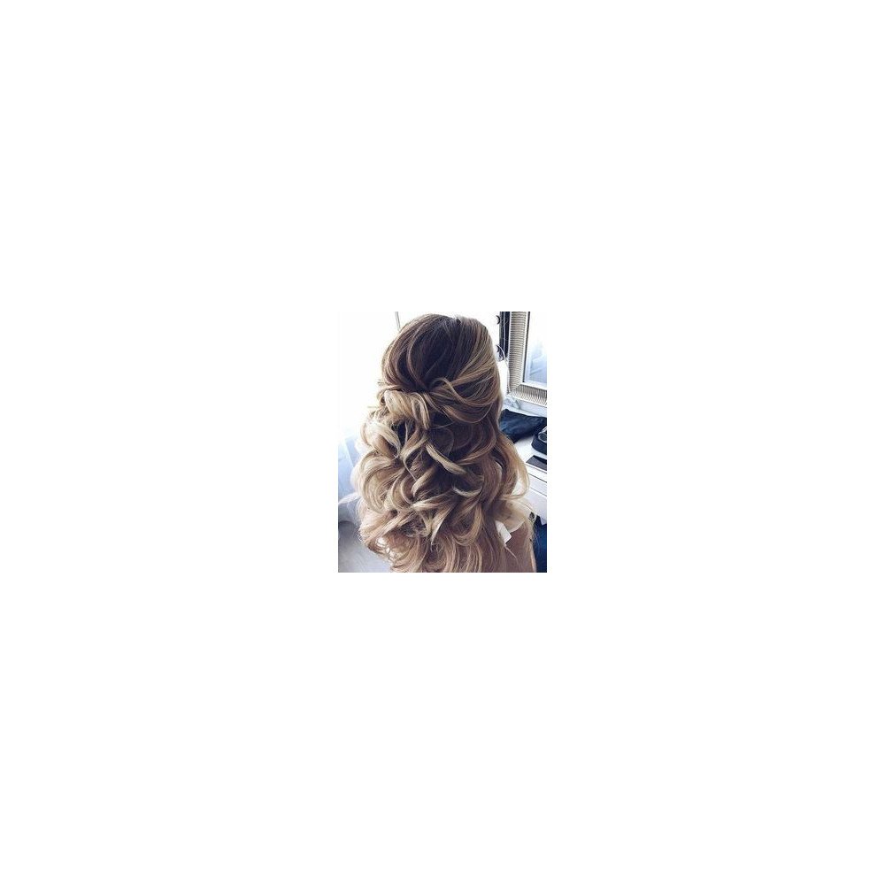 Coiffure pour événements spéciaux Coiffure pour événements spéciaux