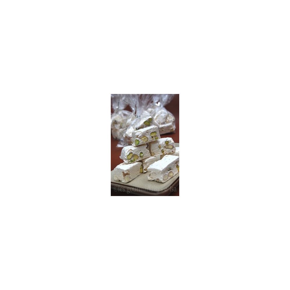 Nougat aux amandes et miel Nougat aux amandes et miel