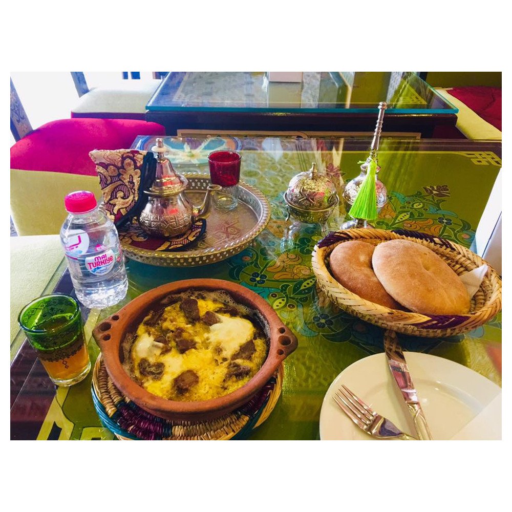 Petit Déjeuner Complet au Khliaa Petit Déjeuner Complet au Khliaa