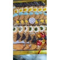 Plateau de petits gâteaux marocains