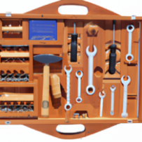 Coffret d'outils en bois recyclé