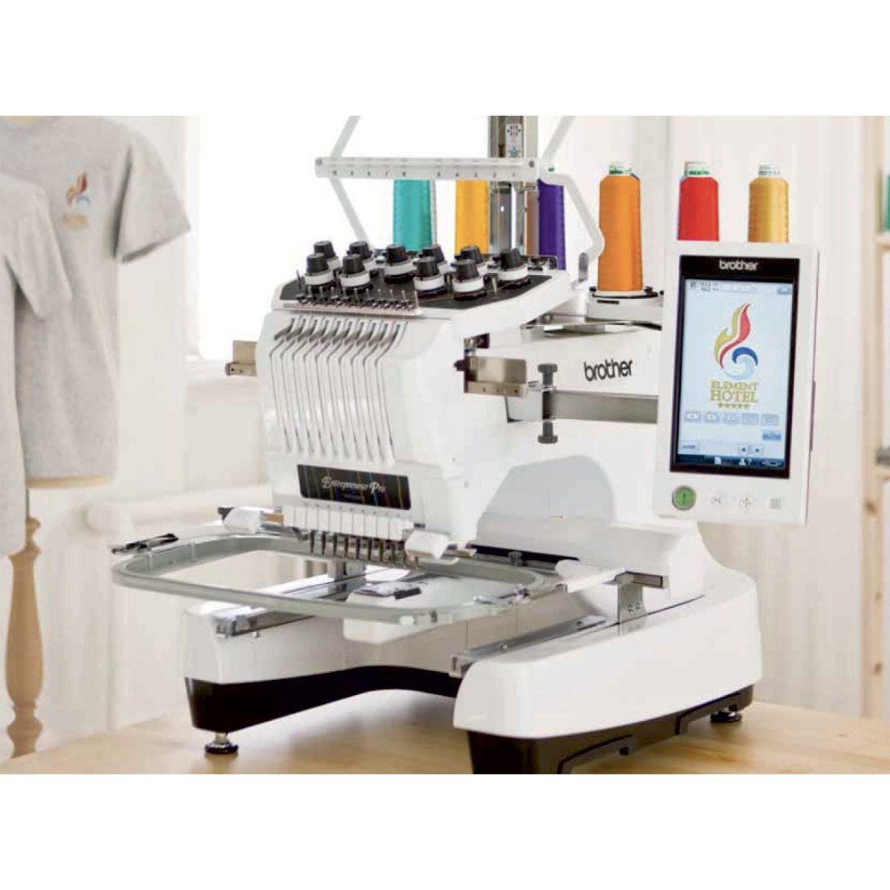 Broderie sur djellaba Broderie sur djellaba